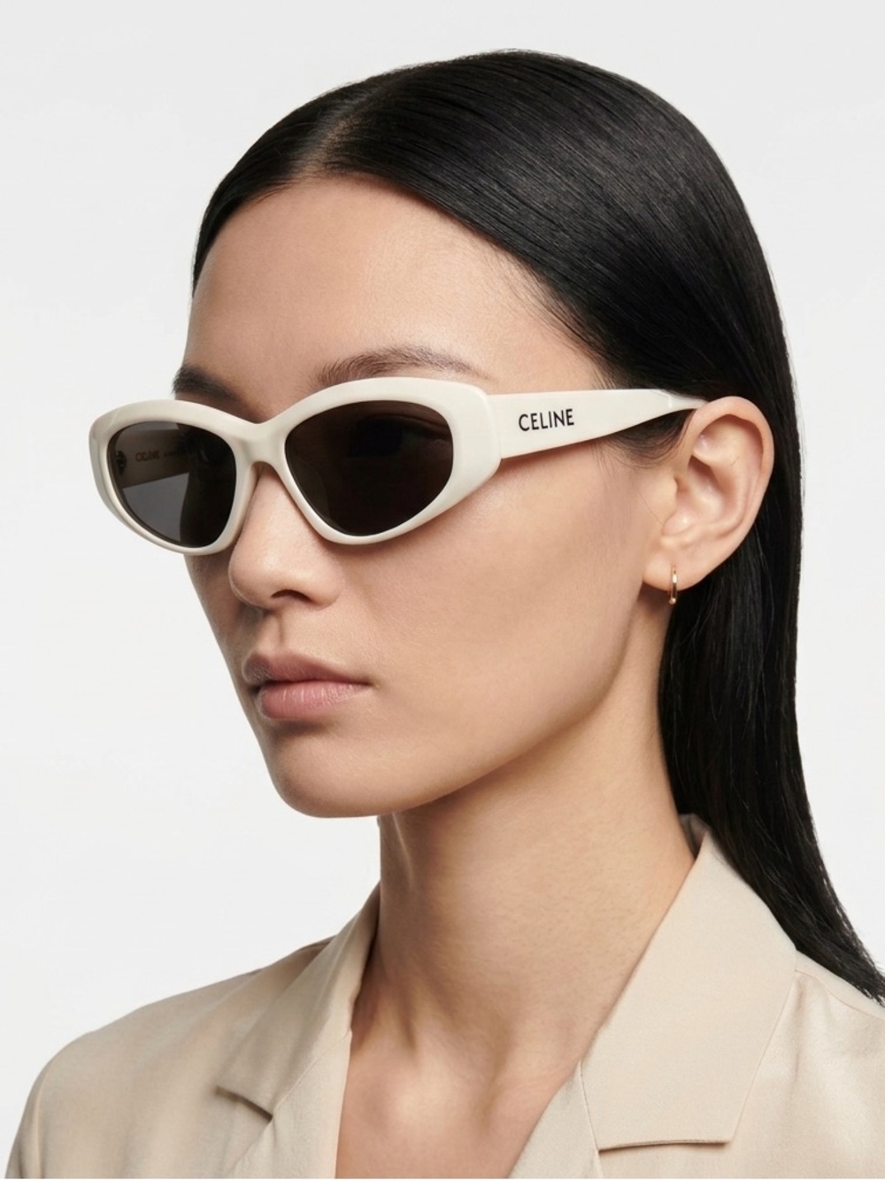 New Celine CL40279U 25A Ivory Cat-Eye Sunglasses Authentic